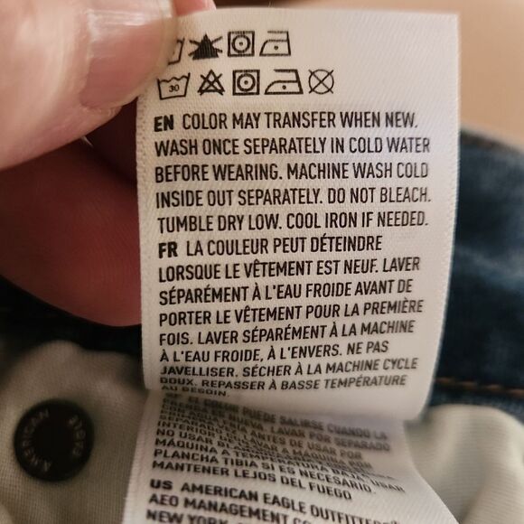 American Eagle Next Level Stretch Curvy Hi-Rise Mini Denim Skirt Size 2 - Picture 7 of 9